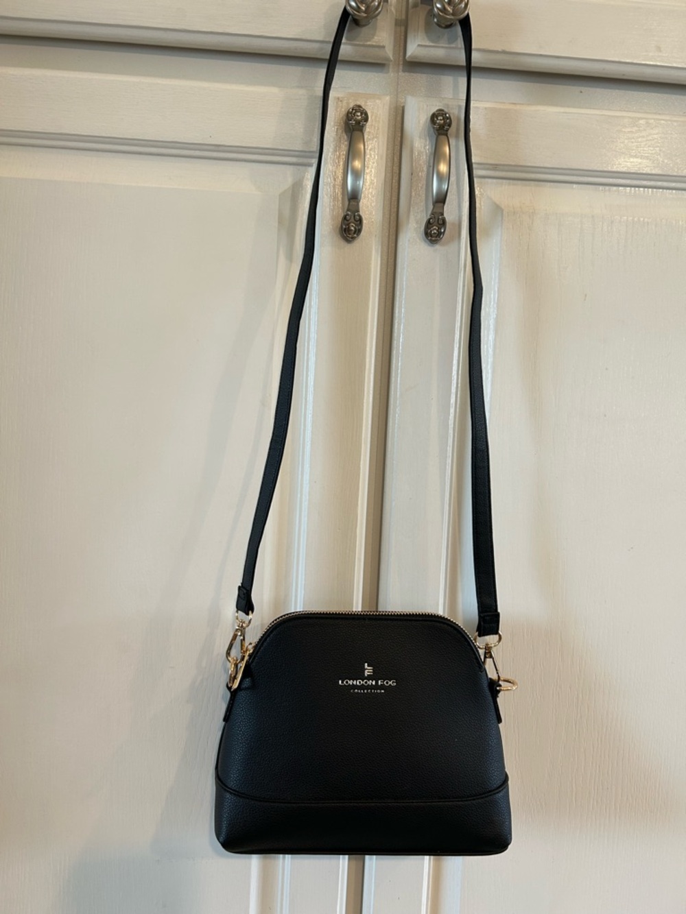 London Fog Black Pebbled Crossbody with Gold Hardware - Picture 5 of 6